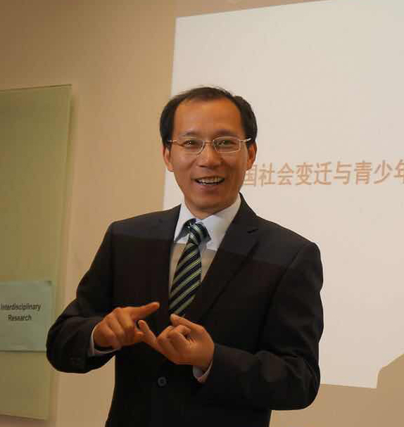 張榮華2.jpg